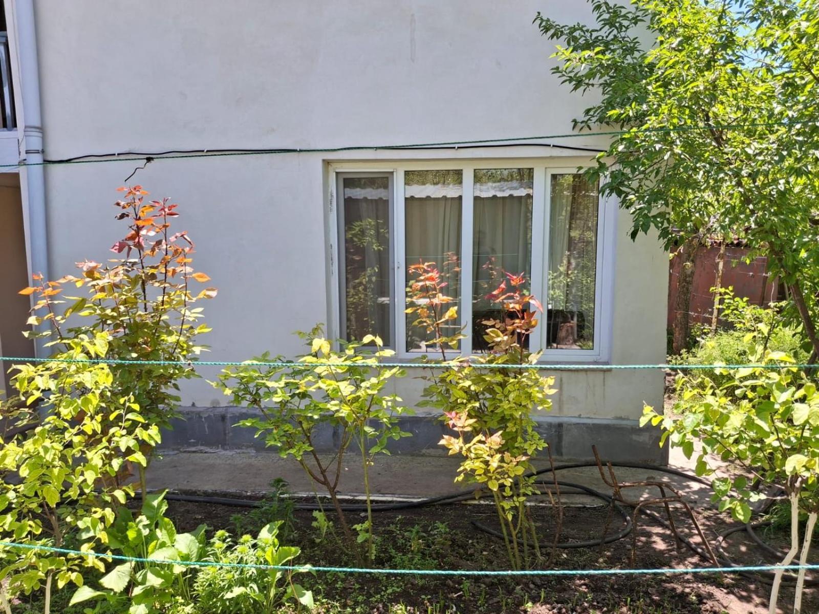 Center Hotel Goris Exterior photo