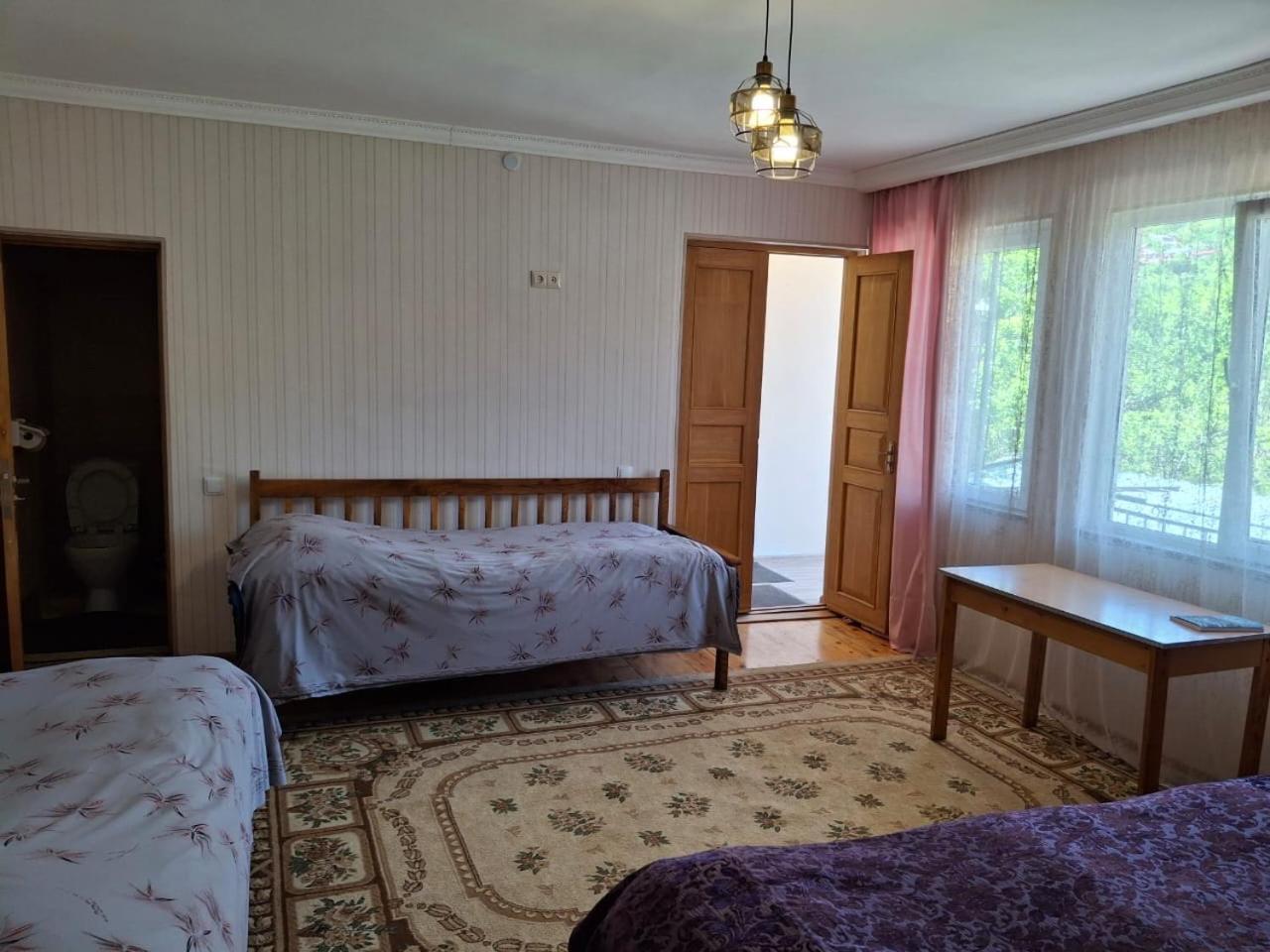 Center Hotel Goris Exterior photo